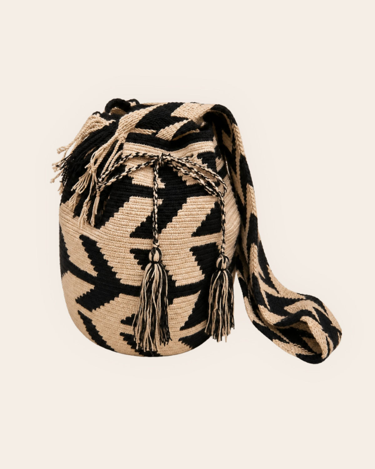 Maresa Sand & Black Geometric Pattern Wayuu Crochet Classic Mochila front view