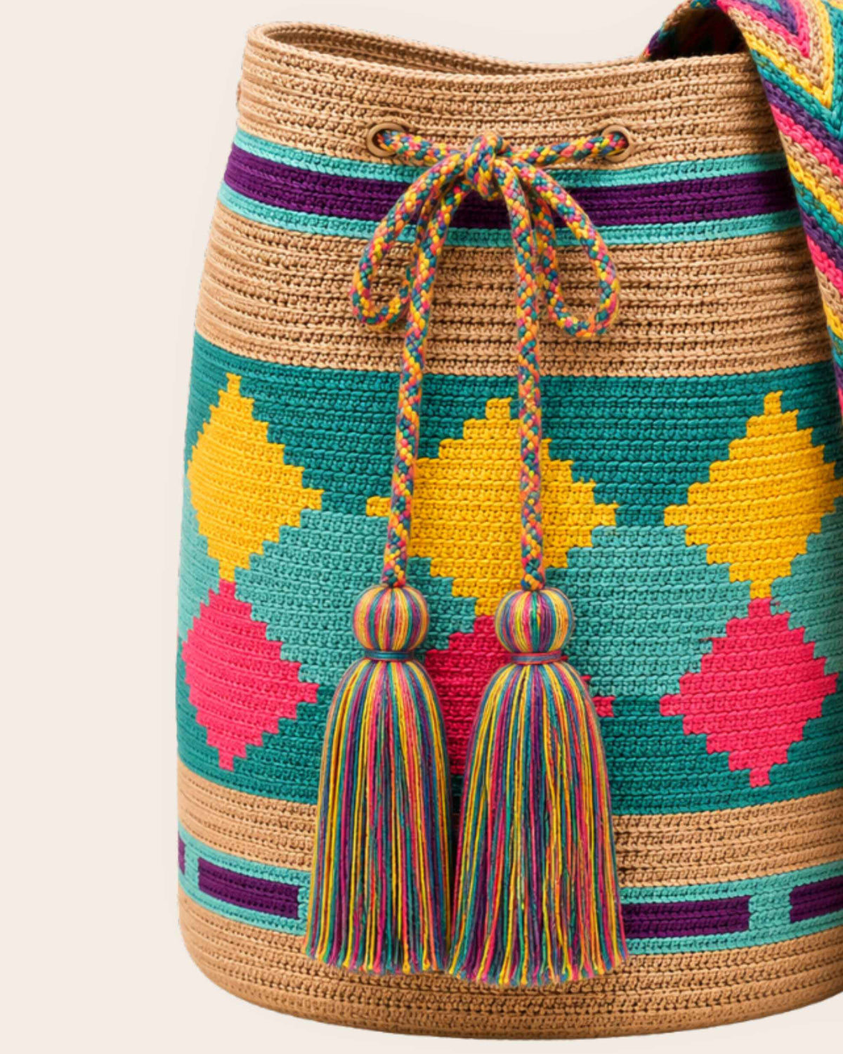 Close-up of tassels and diamond pattern on Maresa Wayuu crochet classic mochila