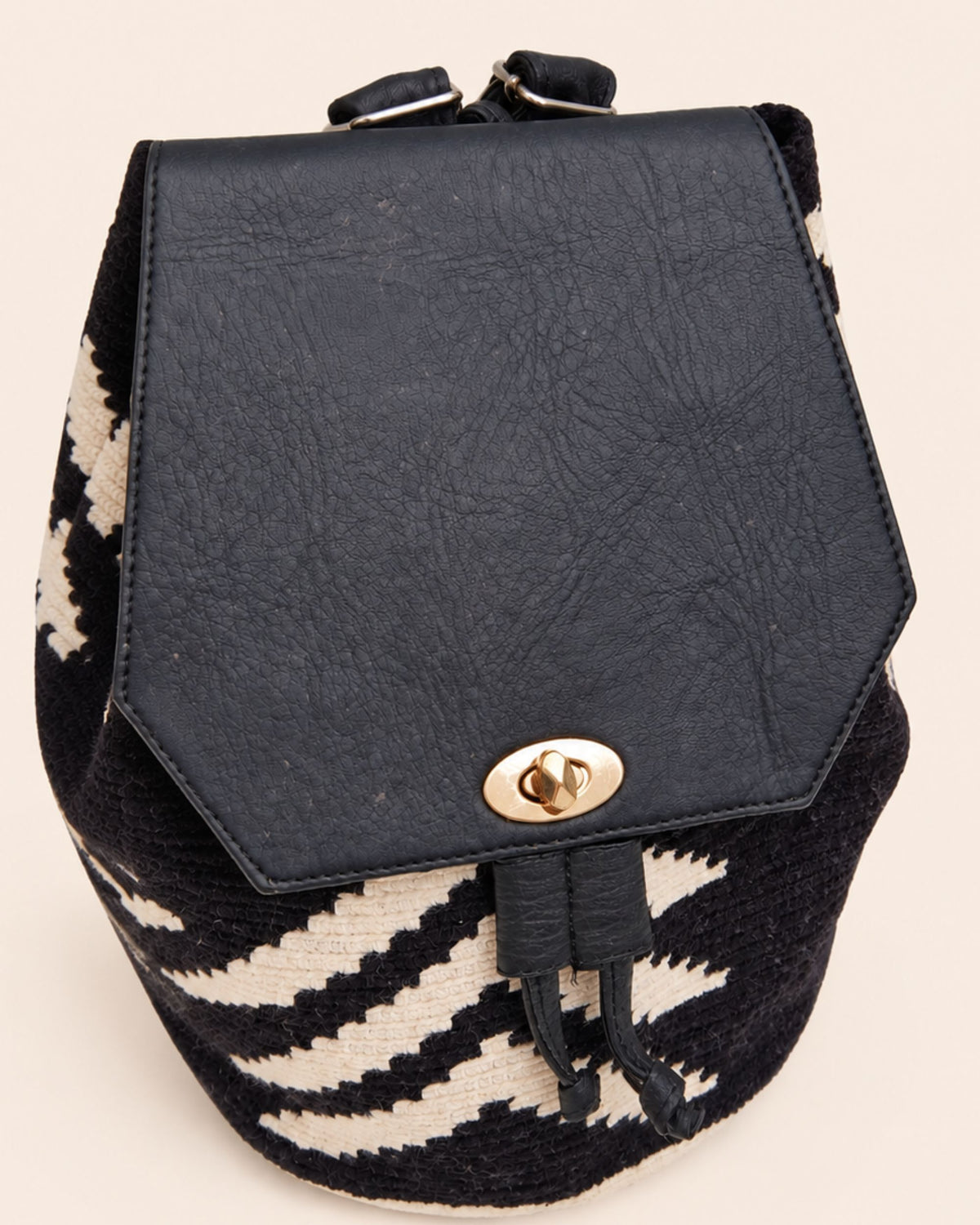 Interior of Maresa Black & White Wayuu Crochet Flap Backpack