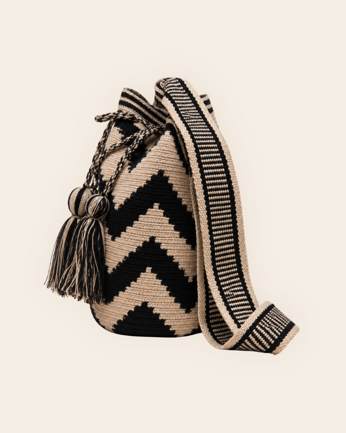 Maresa Sand & Black Chevron Pattern Wayuu Crochet Classic Mochila side profile