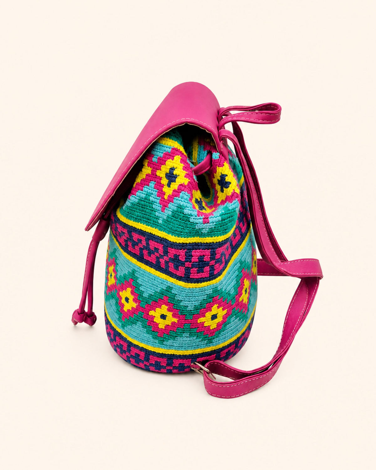 Gold-tone twist-lock fastening detail on Maresa flap backpack 