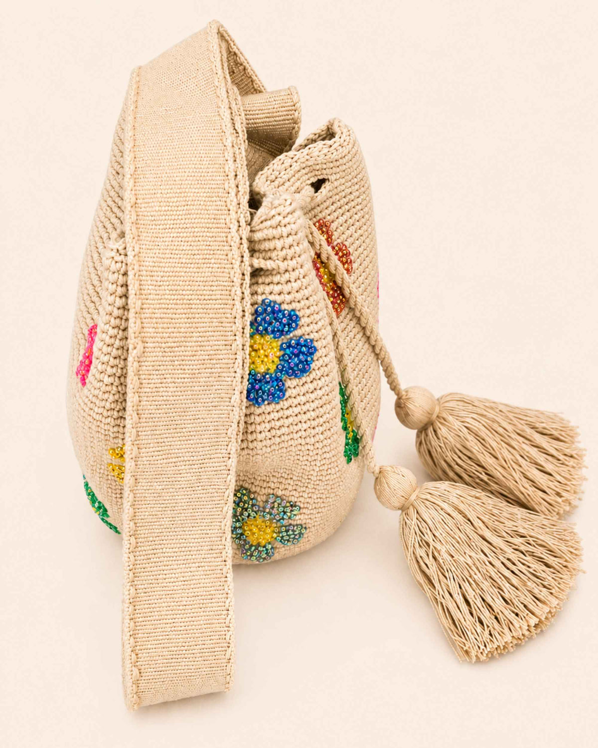 Floral Embellished Wayuu Crochet Bag