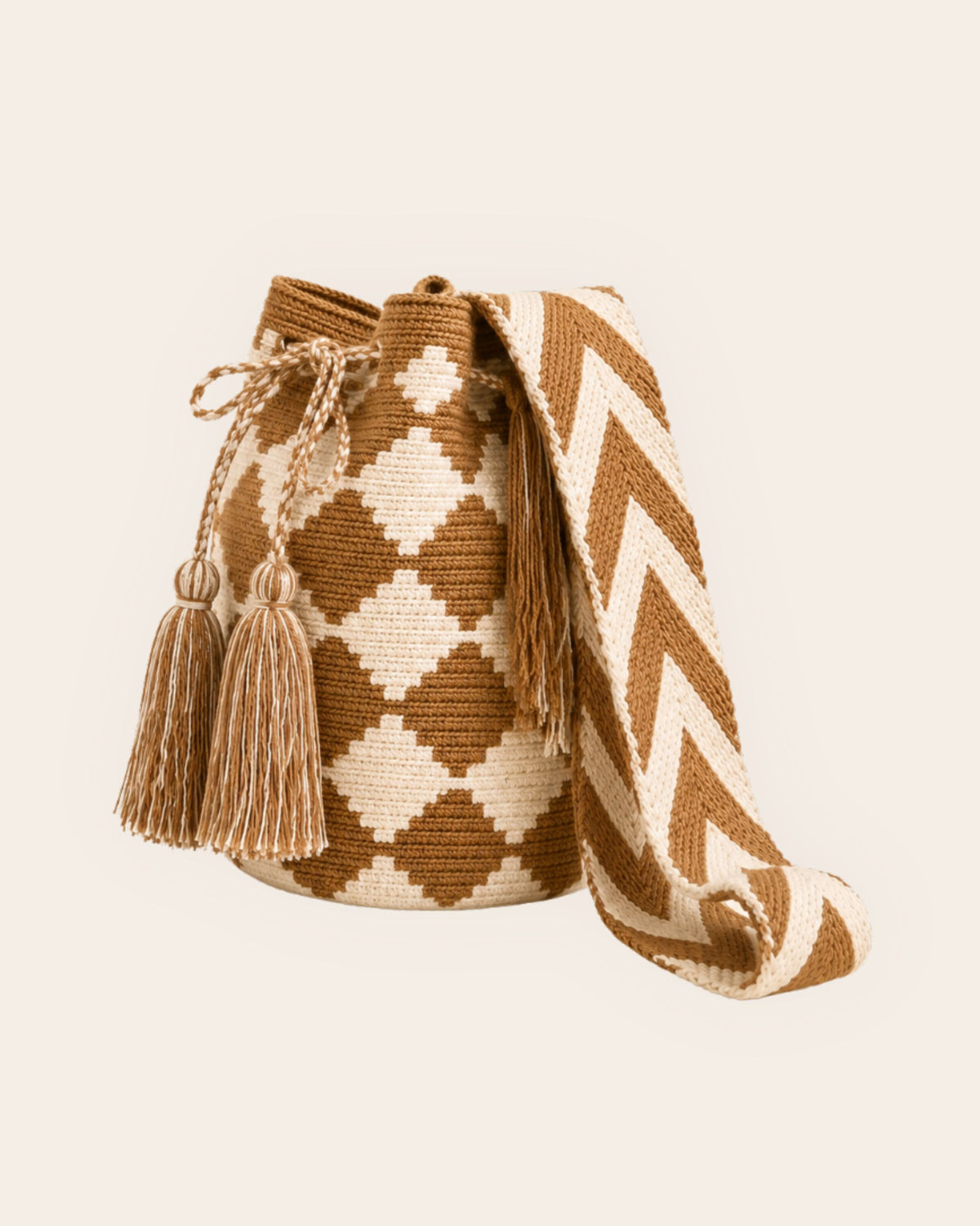 Maresa Camel & Ivory Diamond Pattern Wayuu Crochet Classic Mochila side profile